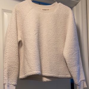 Fuzzy Banana Republic crop sweater, in great condition!